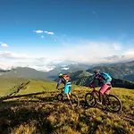 Heimeliges In Den Bergen Bad Kleinkirchheim